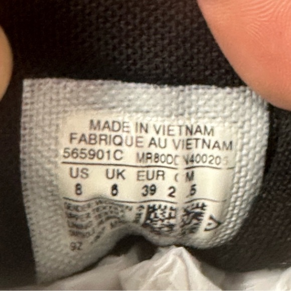 Converse All Star Lugged High Top Platform Sneakers - Picture 5 of 8